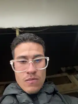 TavoHot_'s Live XXX Chat