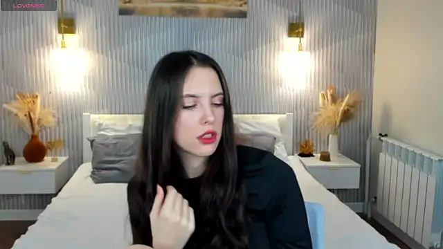 elise_robbie Chat XXX live