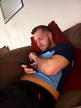 THE_CHEEKY_ALPHA's Live XXX Chat