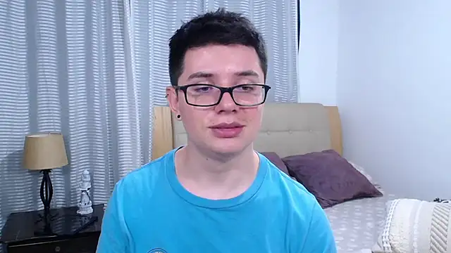 BlackFoXXX69's Live XXX Chat