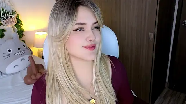 KiimTyler_ Pertunjukan Webcam