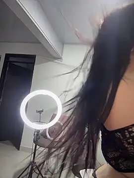 Pertunjukan Kamera Web Sarahballiston_