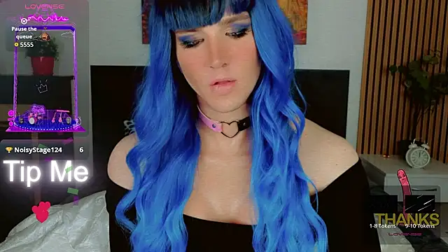 HelenSpellman Show in webcam