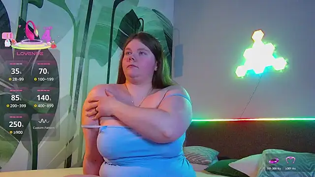 Chatroom XXX en direct de RubyValen