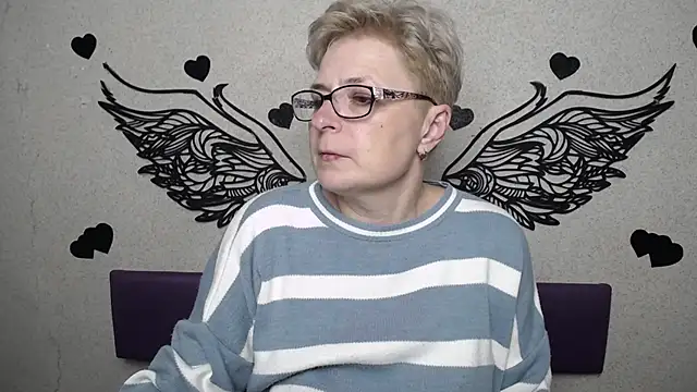 EmiliaGree 라이브 XXX 채팅