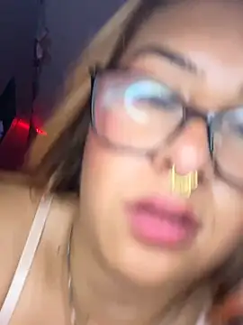 Chat XXX en directo de SOPHIIE_LUX_