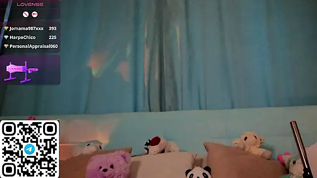 Aurora_Bennet élő XXX-chatje