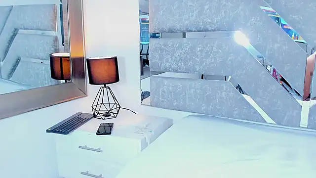 دردشة Slut_Milf_ الجنسية المباشرة