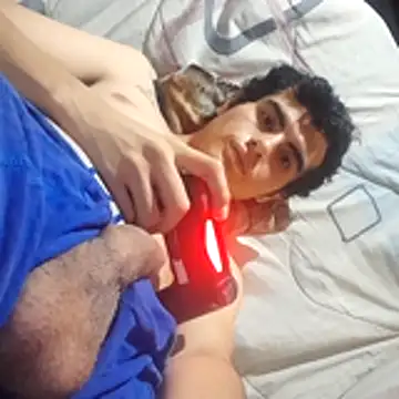 Ortiz3404's Live XXX Chat