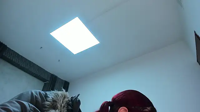 selene_red_ Live XXX-chat