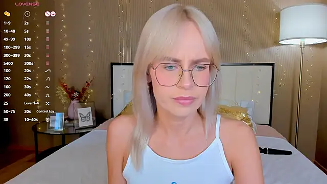 แชท XXX สดของ bellatip