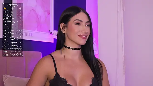 ItsTatiana's Webcam Show