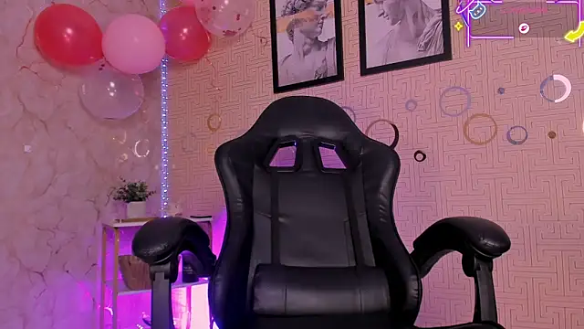 Chat +18 de Mia_Gothzx ao vivo