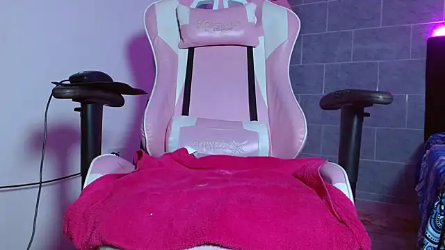 Lolaa_0123 – Live XXX-chat