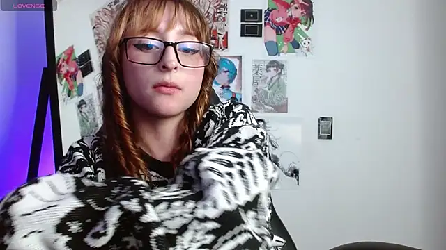 CelesteAyase Chat XXX in diretta