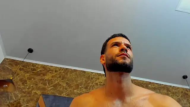 عرض كام Jacob_Benelli