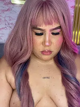 Czat XXX na żywo – Mia_Carters