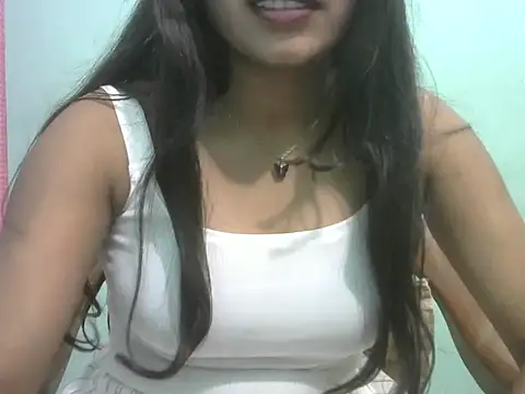 Lovely-Pandey Adlı Modelin Web Kamerası Şovu