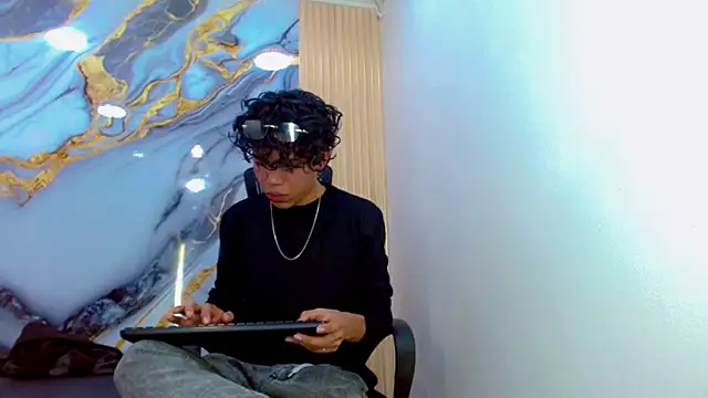 Chat XXX ao vivo de DaviidBuckx_