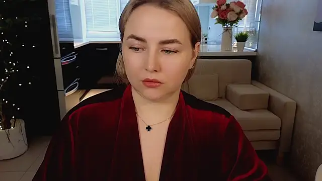 Mira_Mermayd Adlı Modelin Canlı XXX Sohbeti