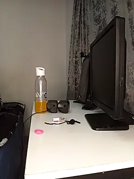 Sex_bomb30 লাইভ XXX চ্যাট