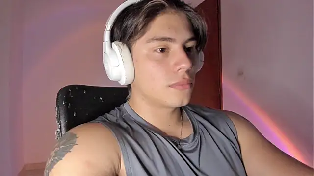 Giordano_Russo 即時 XXX 聊天