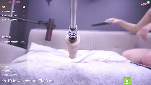 Black_and_Wh1te's Webcam Show