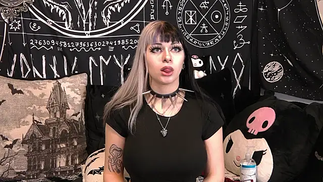 Paige_Turner webkamerás műsora