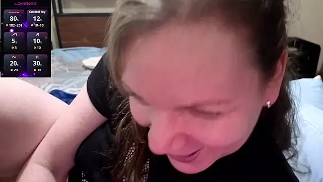 l4dyc4pricorn76のライブXXXチャット