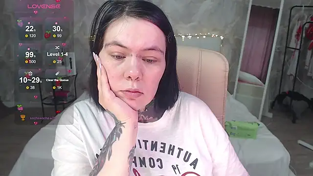 Chat XXX en directo de Qwerty_Anna_Lbo