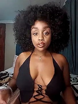 Živý XXX chat Queen-Chocolate