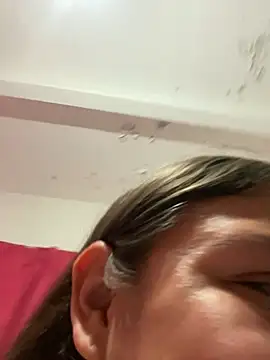 Chat XXX ao vivo de Maya_Manes