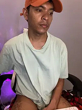 asian_darlingcummersxXx 即時 XXX 聊天