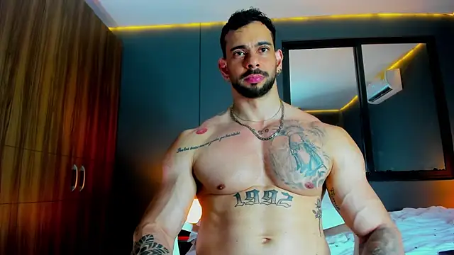 massimo_visconti Live XXX Chat