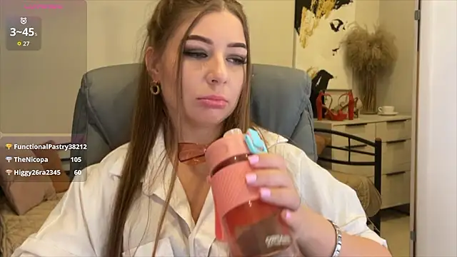 Yummy_JaneのライブXXXチャット