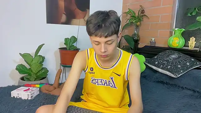 Andy_Belier23 Webcam Show