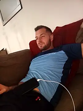 Онлайн чат XXX THE_CHEEKY_ALPHA