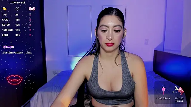 Chat XXX en directo de MeganWhite3