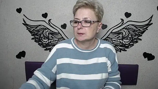 Živý XXX chat EmiliaGree