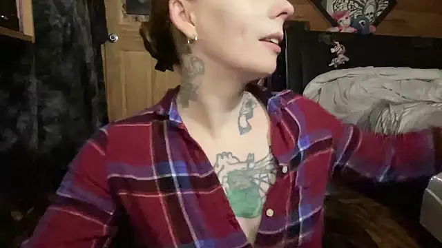 Živý XXX chat TeenyDoll