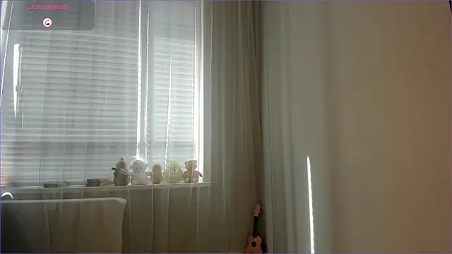 aiyumiprivate Adlı Modelin Canlı XXX Sohbeti