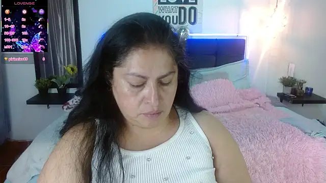 Chat XXX ao vivo de Keyla01_