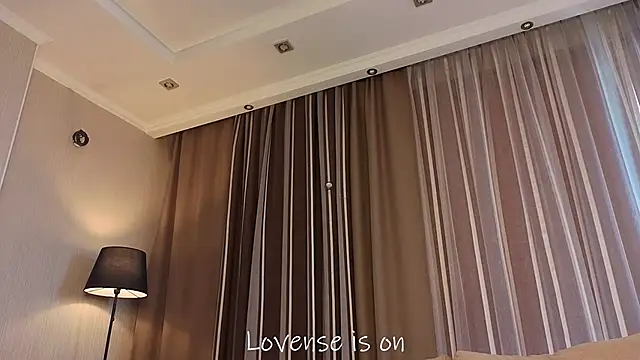 LurleneRamo – Naživo XXX chat