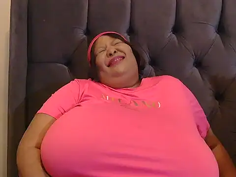 Онлайн чат XXX nancy111