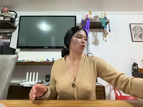 Онлайн чат XXX kinky_mila@xh