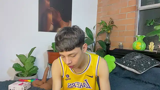 Andy_Belier23 live XXX chat