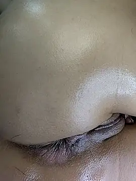 Онлайн чат XXX estrella_tasty