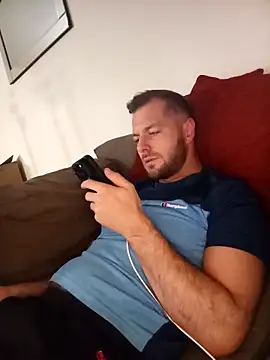 THE_CHEEKY_ALPHA live XXX chat