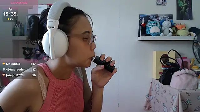 GloryKulikowski's Live XXX Chat