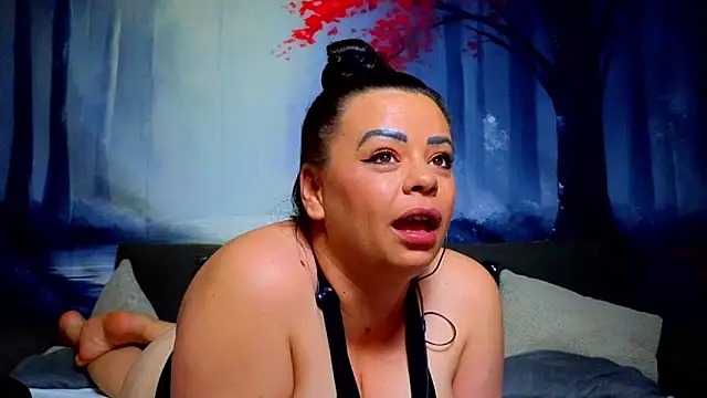 ElizabethEven's Live XXX Chat